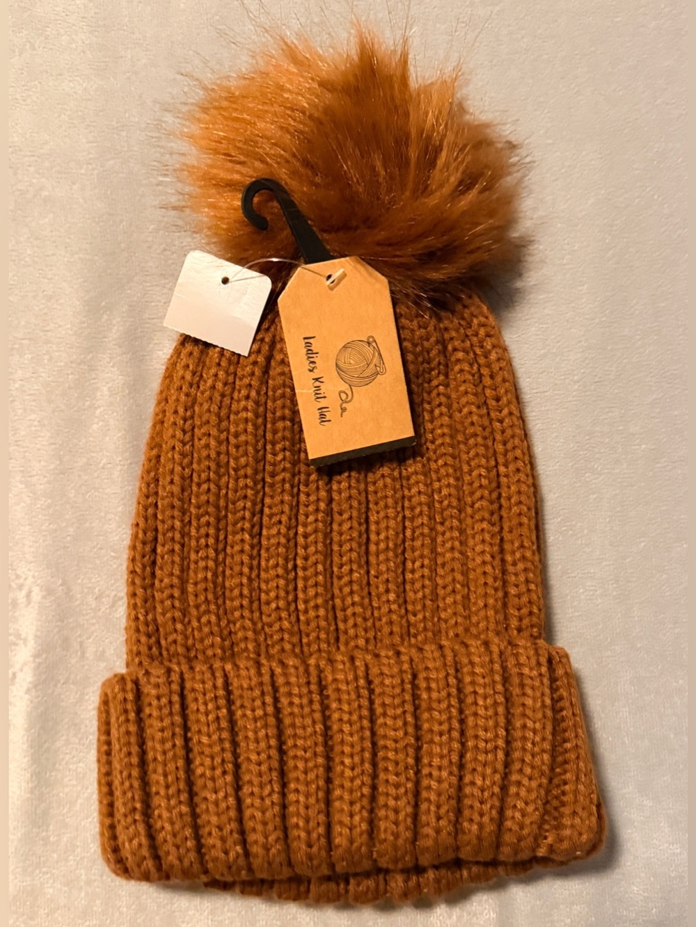Nollia Women's Ribbed Knit Cuffed Beanie Hat with Faux Fur Pom Pom - NWT Cognac